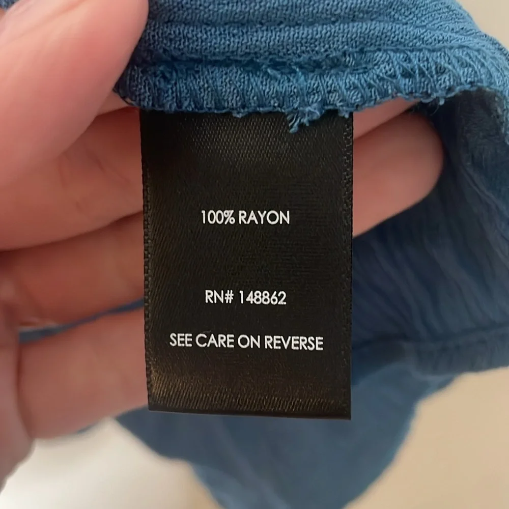 NWT Torrid 00 blue long sleeve blouse​